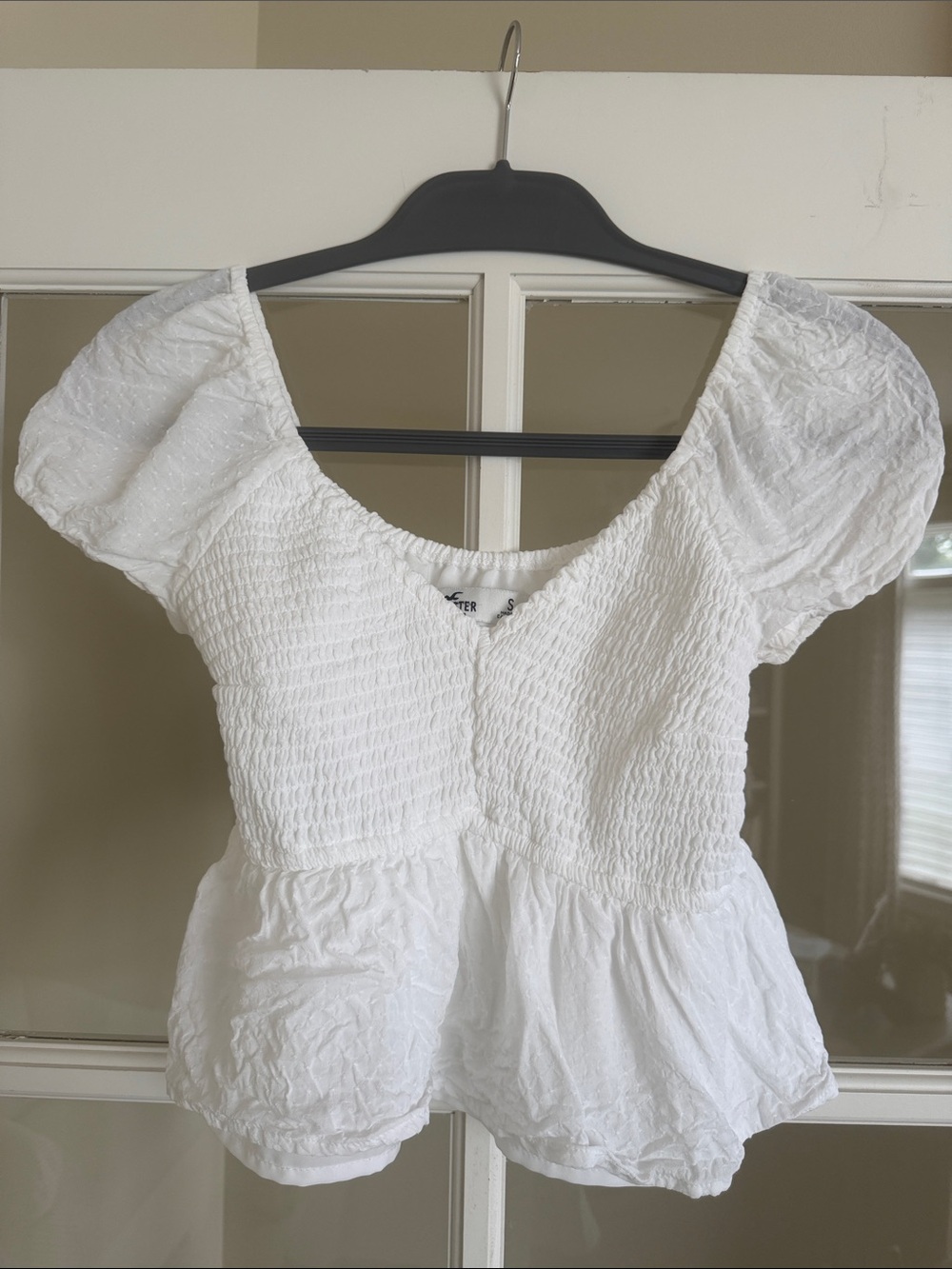 Hollister White Smocked Puff Sleeve Peplum Top
